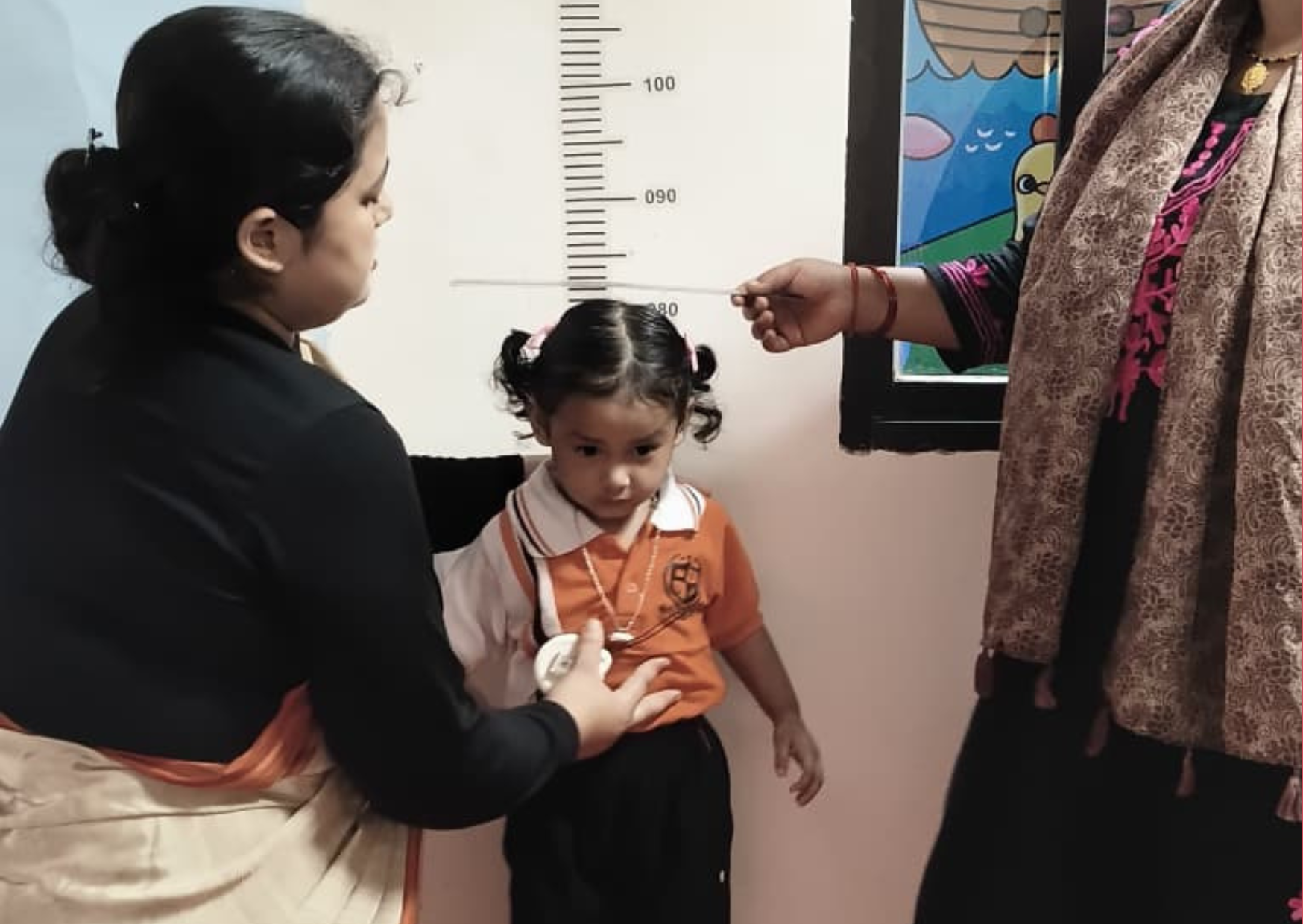 Health checkup of students at seemant public school