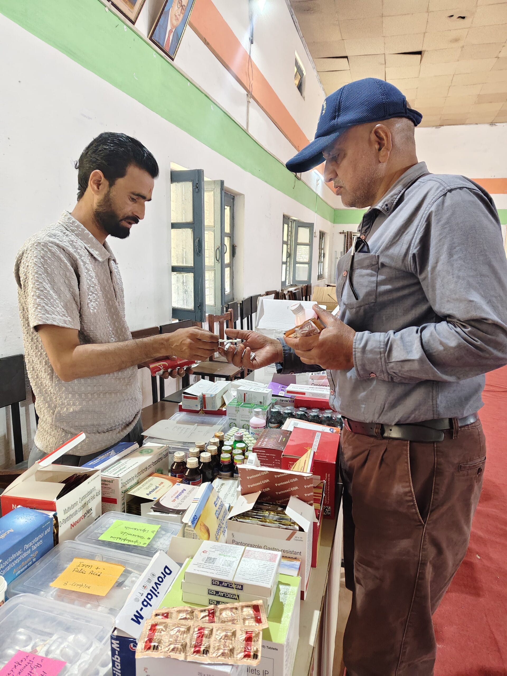 Free medicine distribution during Seemant Sewa Foundation healthcare camp
